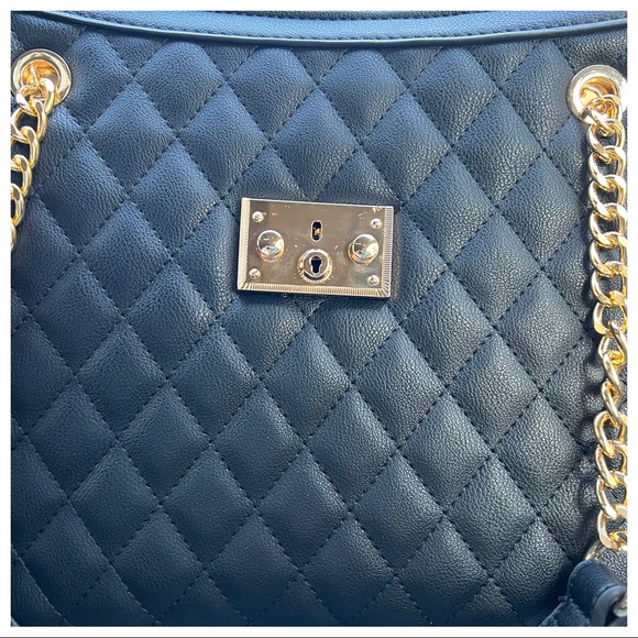 #16 Fabulous Chic Stylish Faux Leather Quilted Style Chain Tote Bag - Picture 3 of 5